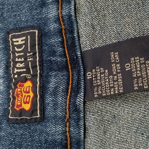 Stretch Fit Denim Shorts - Picture 4 of 5